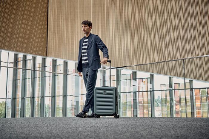 Victorinox Airox Advanced Global Carry-On — Storm